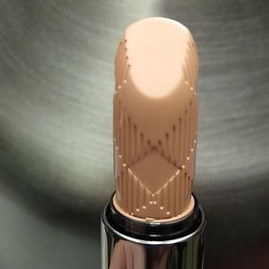 Burberry lipstick mat dusky pink no.406